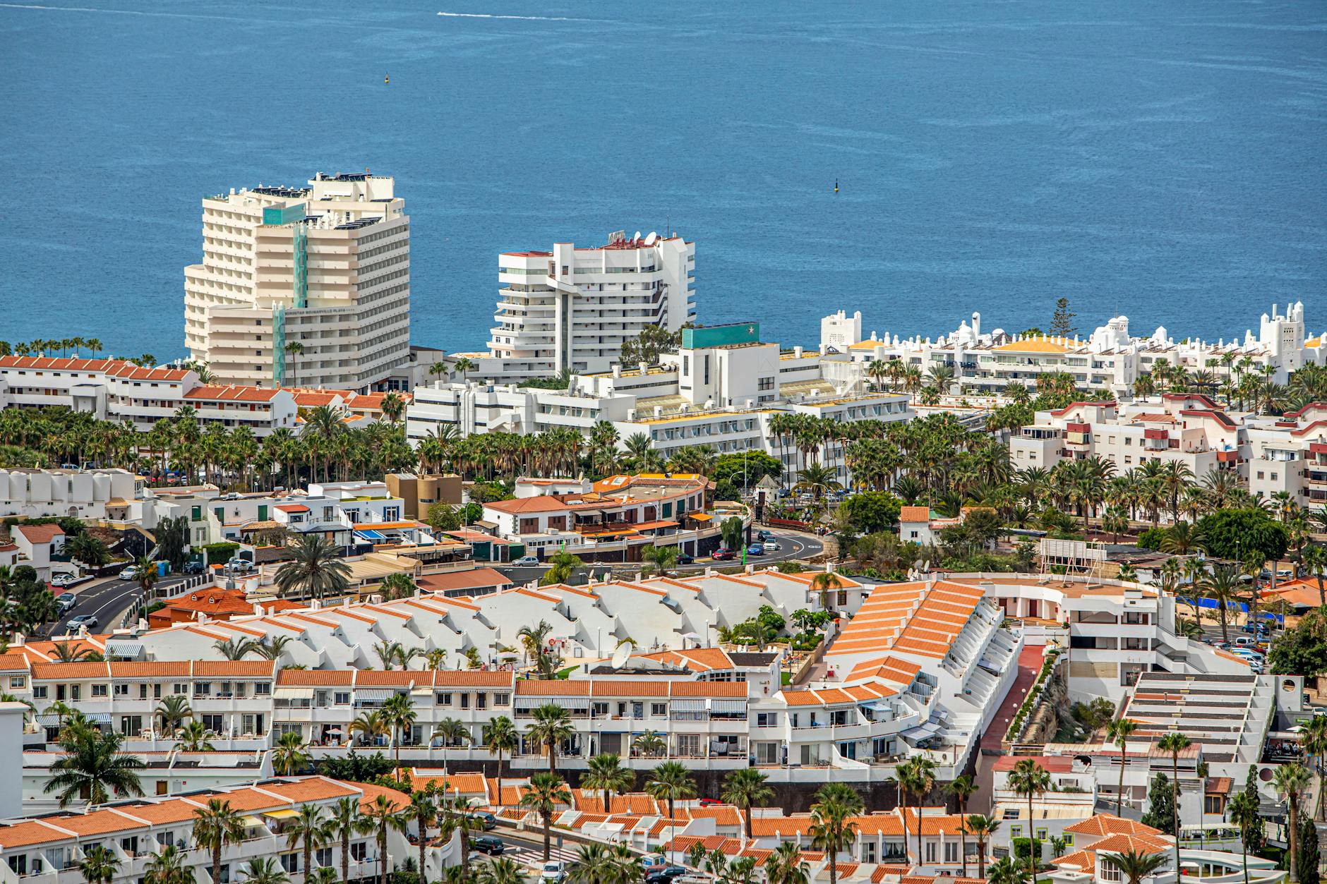 Spain short term rental register 2025 — registrations, platform delistings and penalties