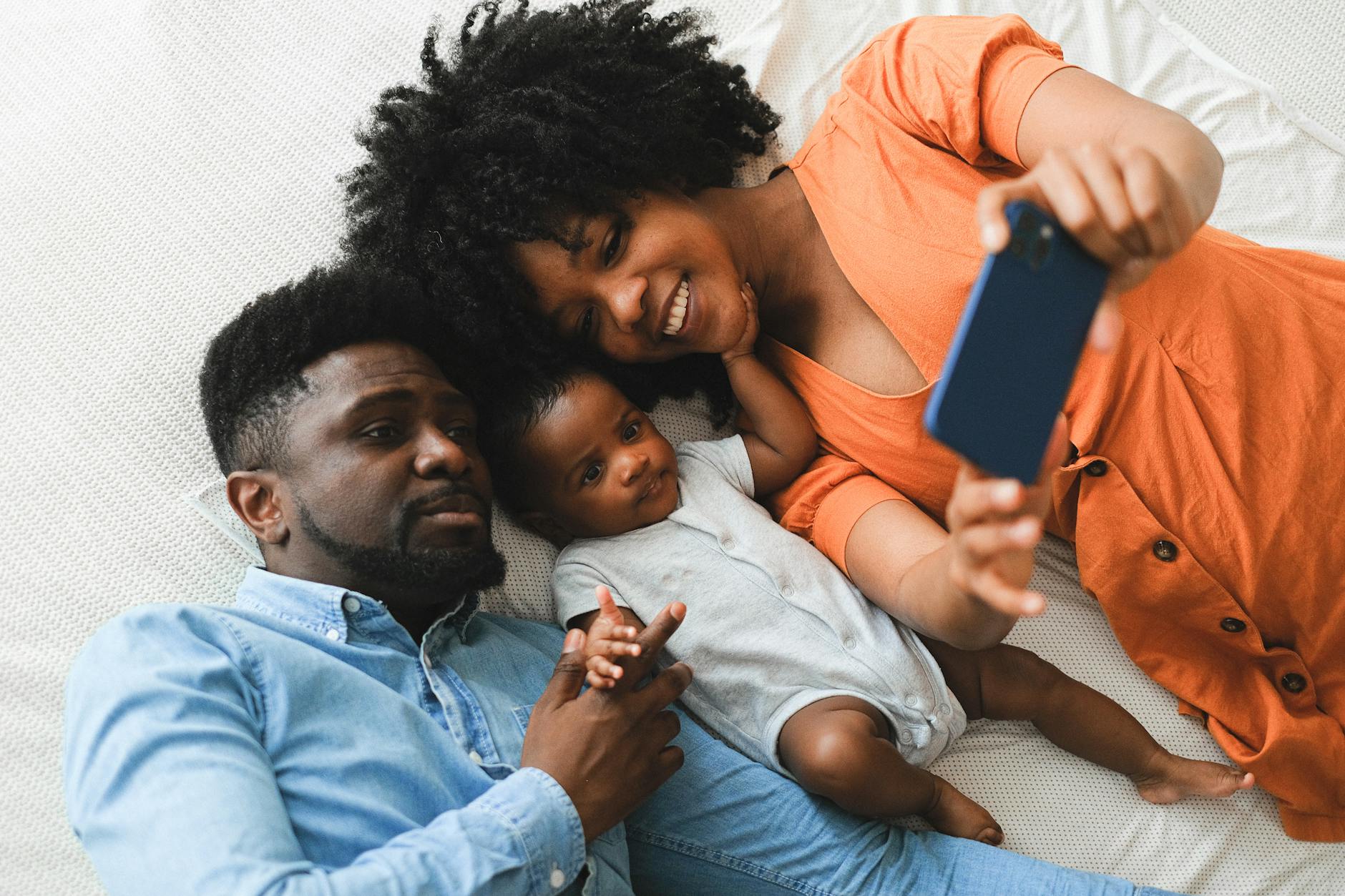 Register Newborn Digital Nomad Spain 2026 — Step-by-Step Guide for Teleworking Parents (Ley 14/2013)